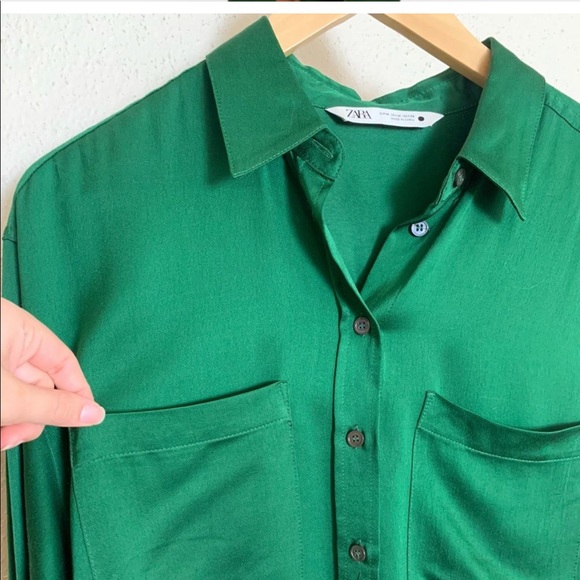 Zara Green Silk Shirt with Pockets Size Small - Picture 3 of 4